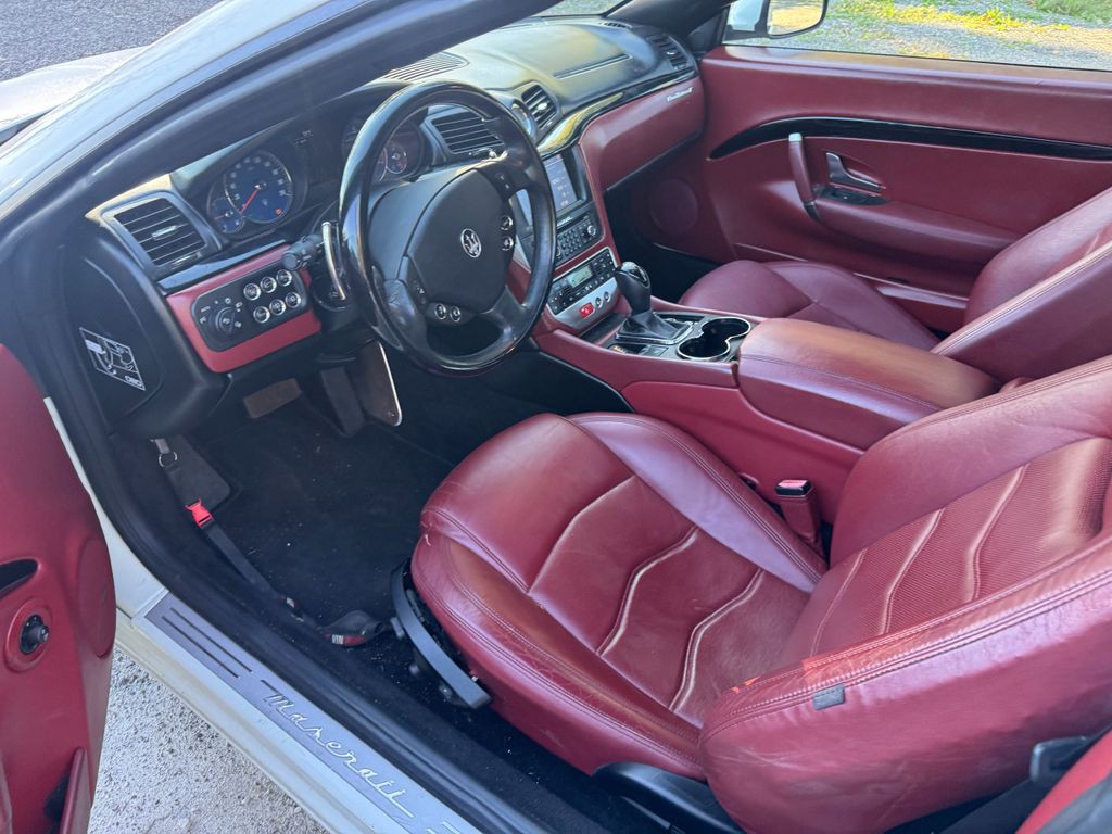 2017 Maserati GranTurismo Image 7