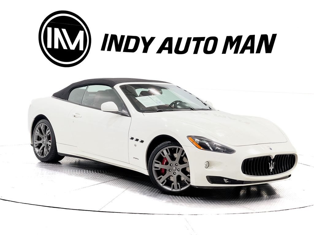 2017 Maserati GranTurismo Image 2