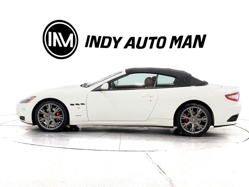 2017 Maserati GranTurismo Image 7