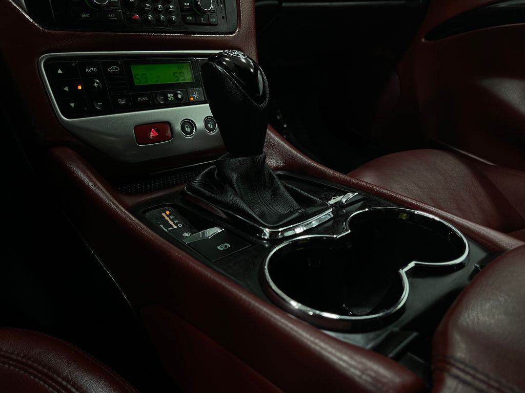 2017 Maserati GranTurismo Image 23