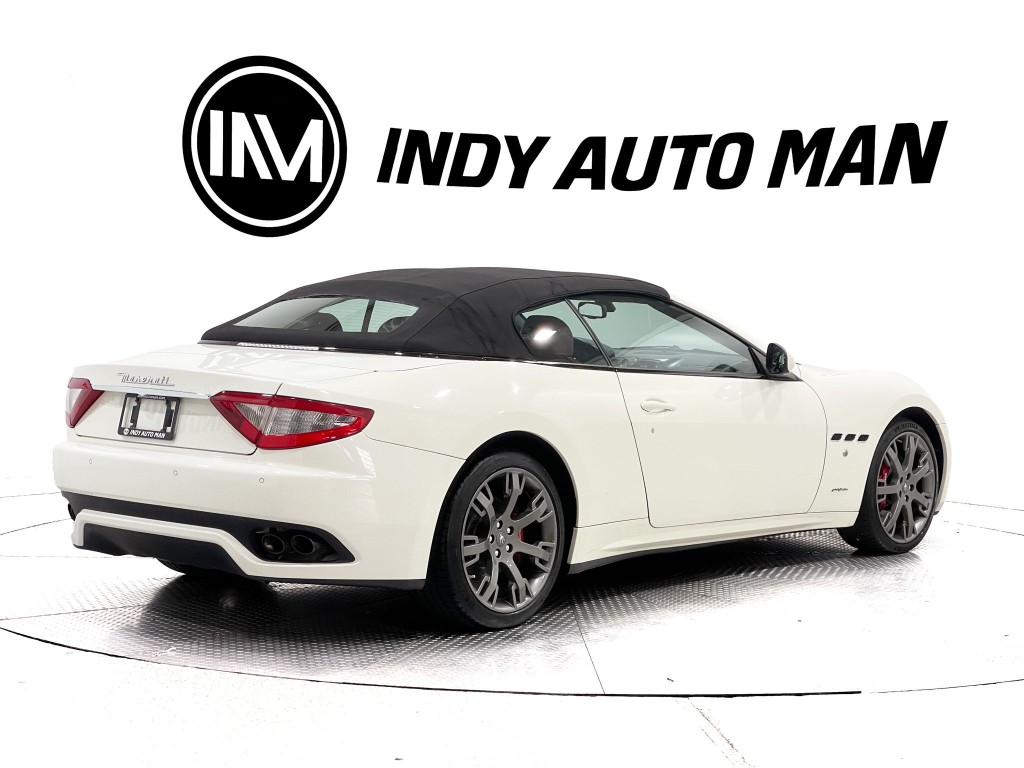 2017 Maserati GranTurismo Image 4