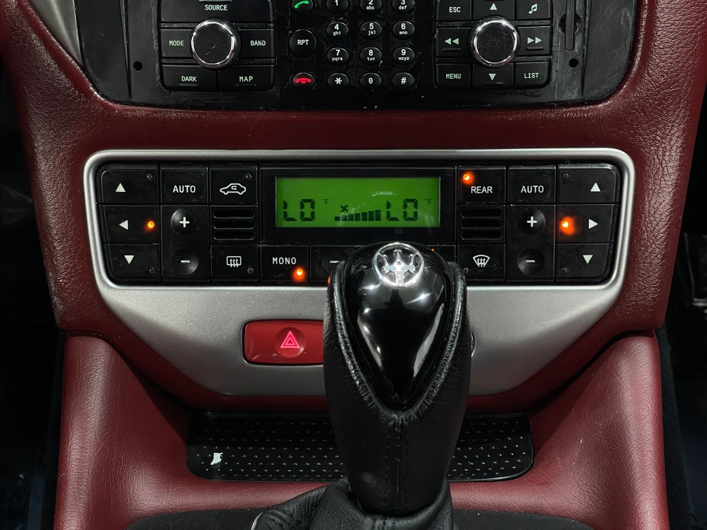 2017 Maserati GranTurismo Image 21