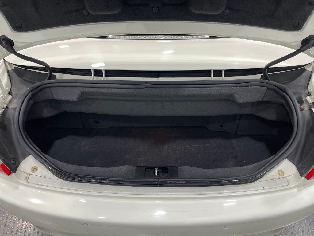 2017 Maserati GranTurismo Image 22