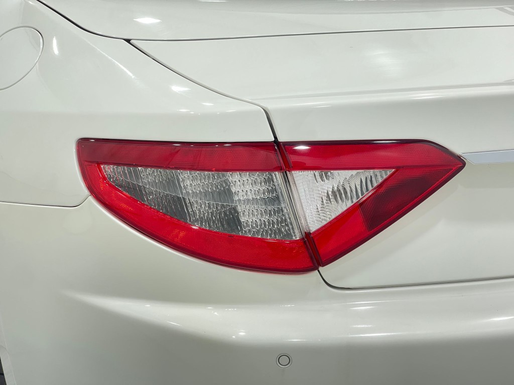 2017 Maserati GranTurismo Image 30