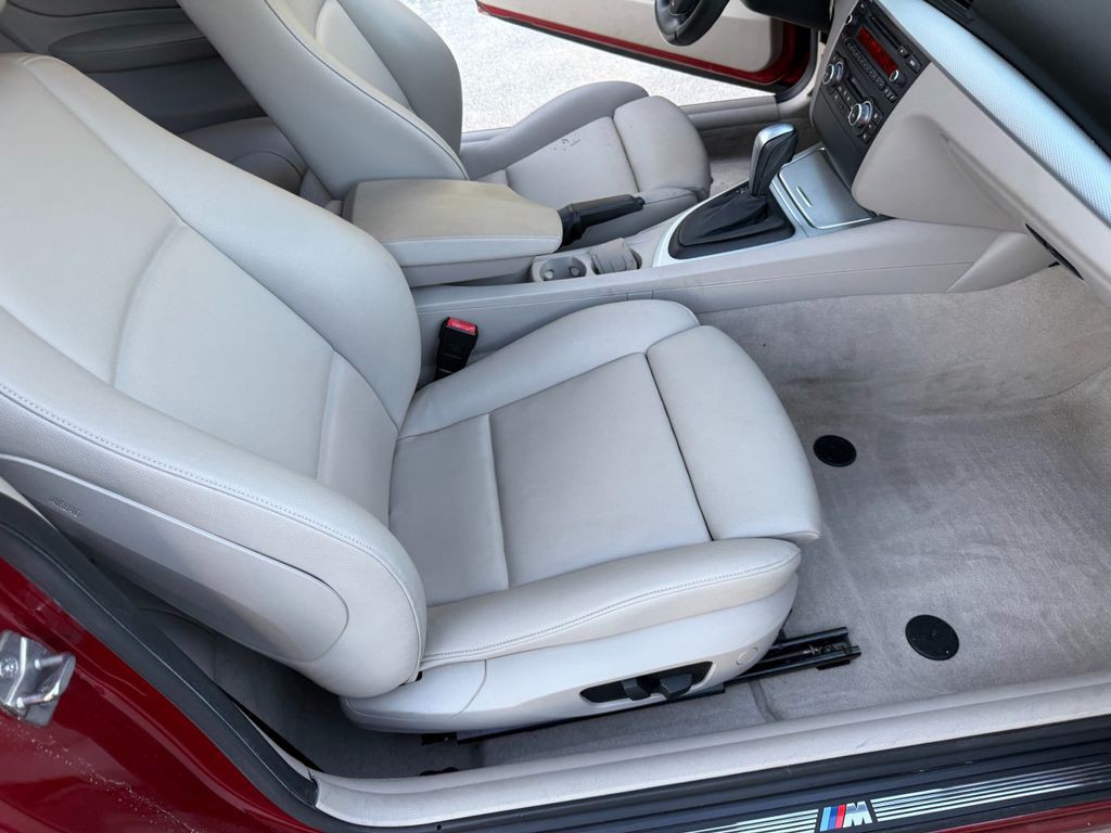 2013 BMW 1 Series Image 8