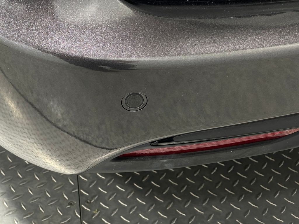 2020 Chrysler Pacifica Image 13