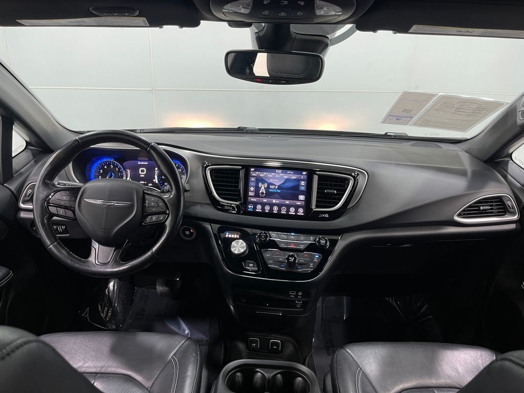 2020 Chrysler Pacifica Image 20