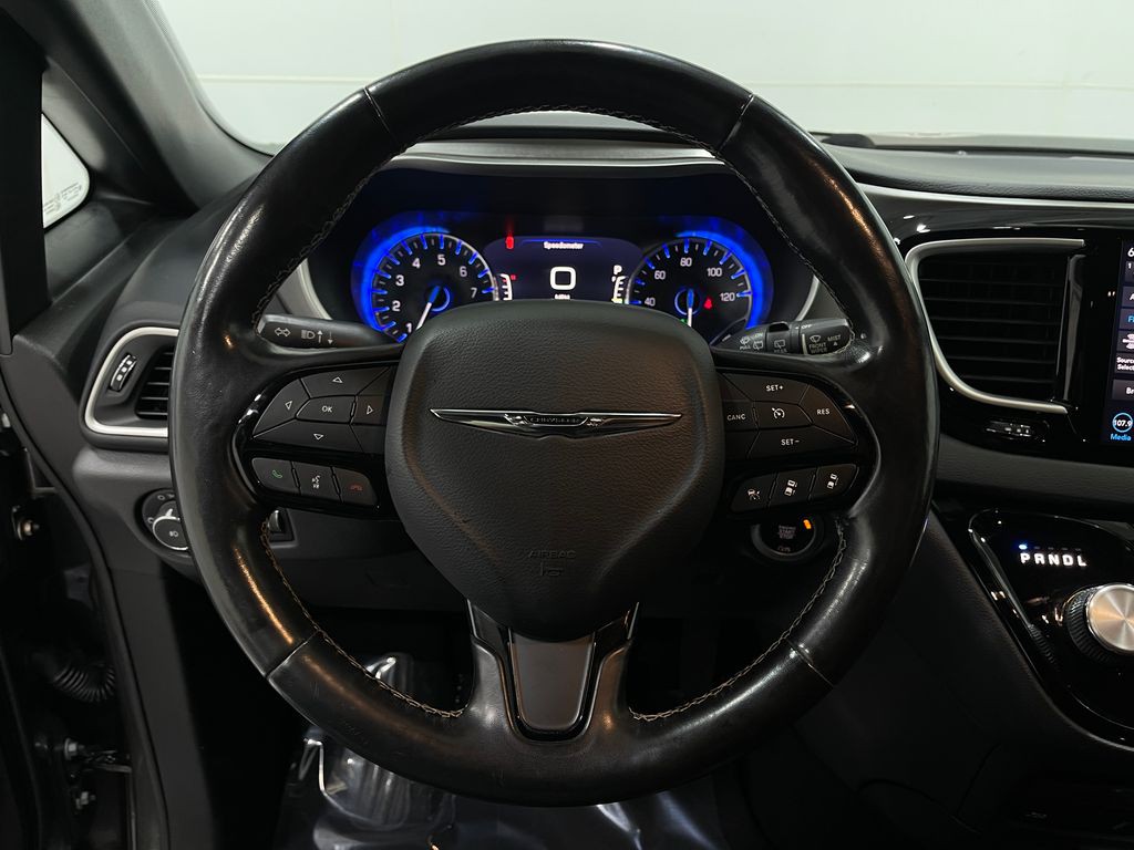 2020 Chrysler Pacifica Image 23