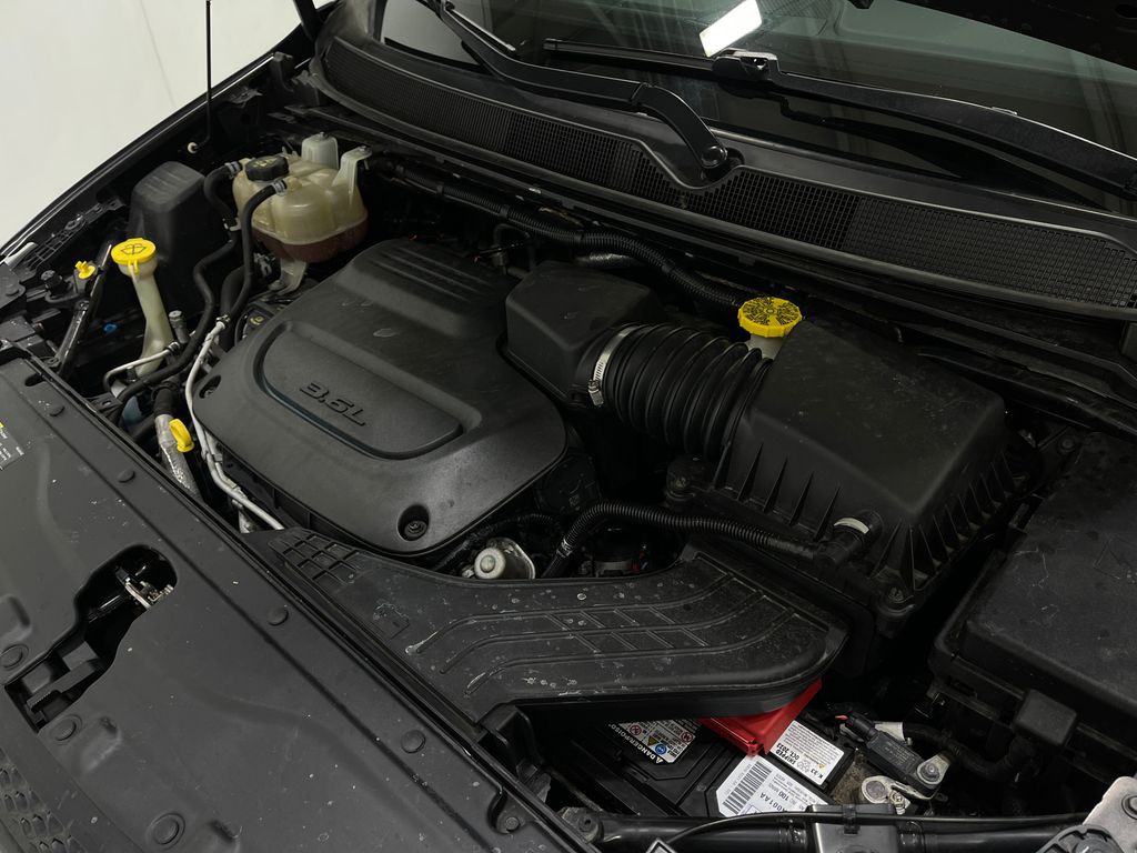 2020 Chrysler Pacifica Image 28