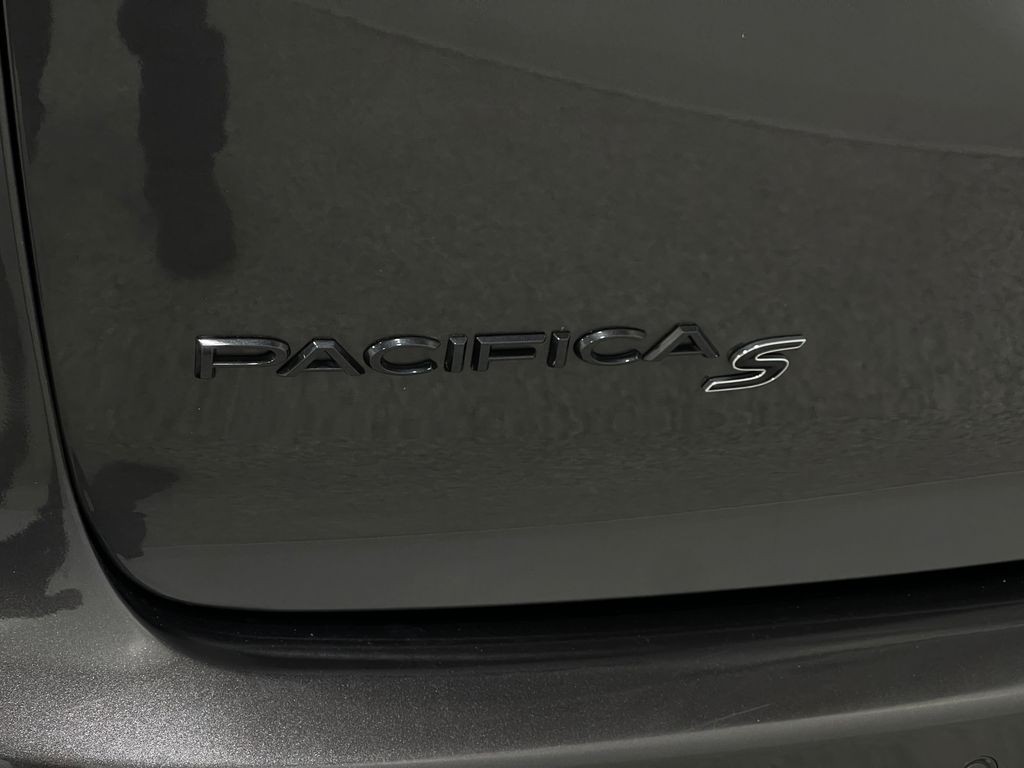 2020 Chrysler Pacifica Image 41