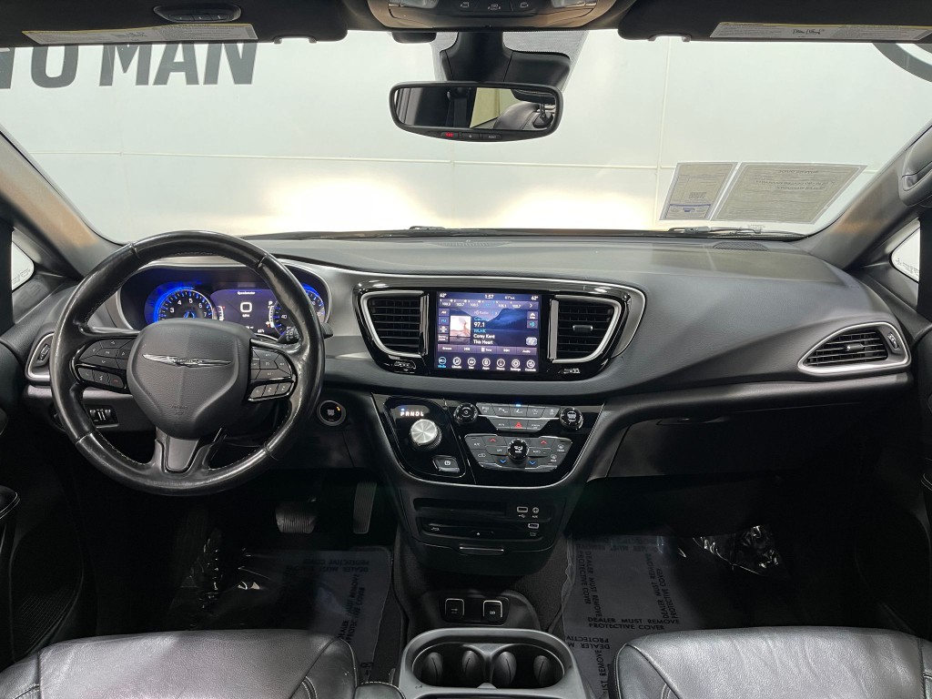 2020 Chrysler Pacifica Image 19