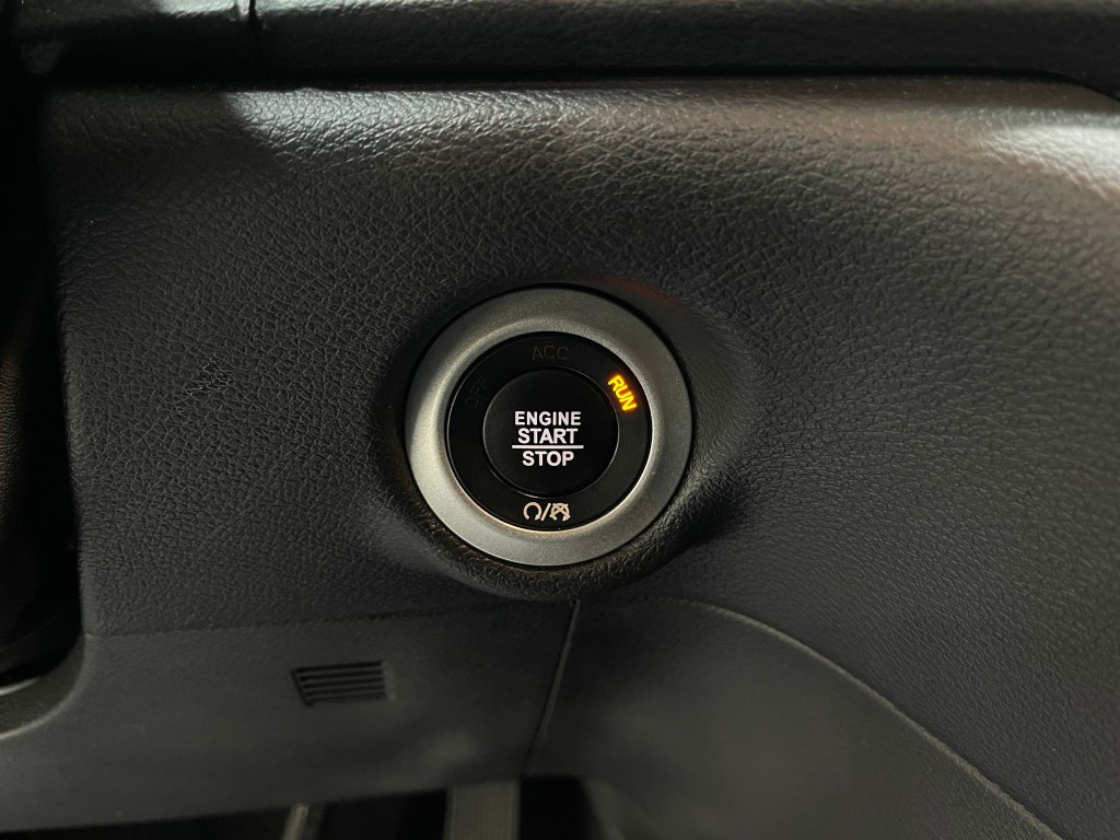 2020 Chrysler Pacifica Image 21