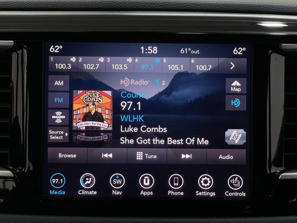 2020 Chrysler Pacifica Image 24