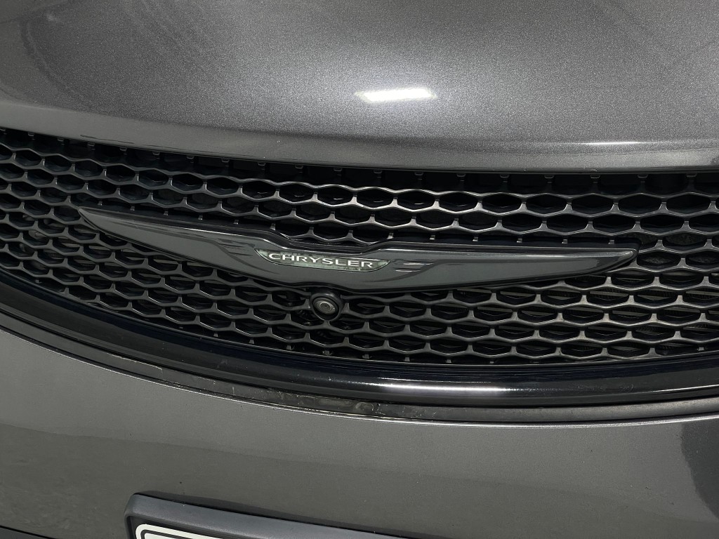 2020 Chrysler Pacifica Image 40