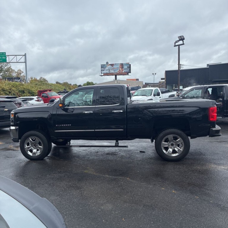 2017 Chevrolet Silverado 1500 Image 5