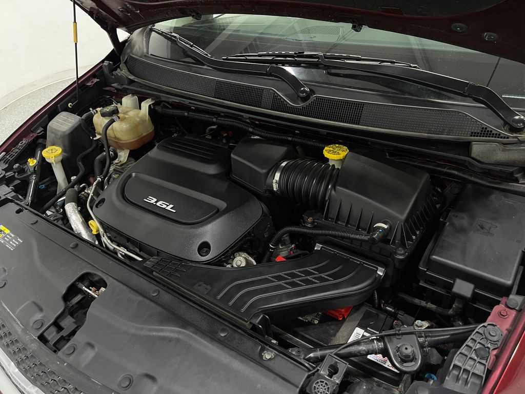 2017 Chrysler Pacifica Image 29