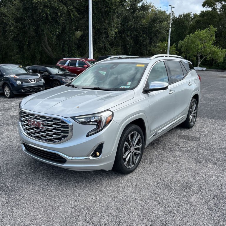 2019 GMC Terrain Image 3