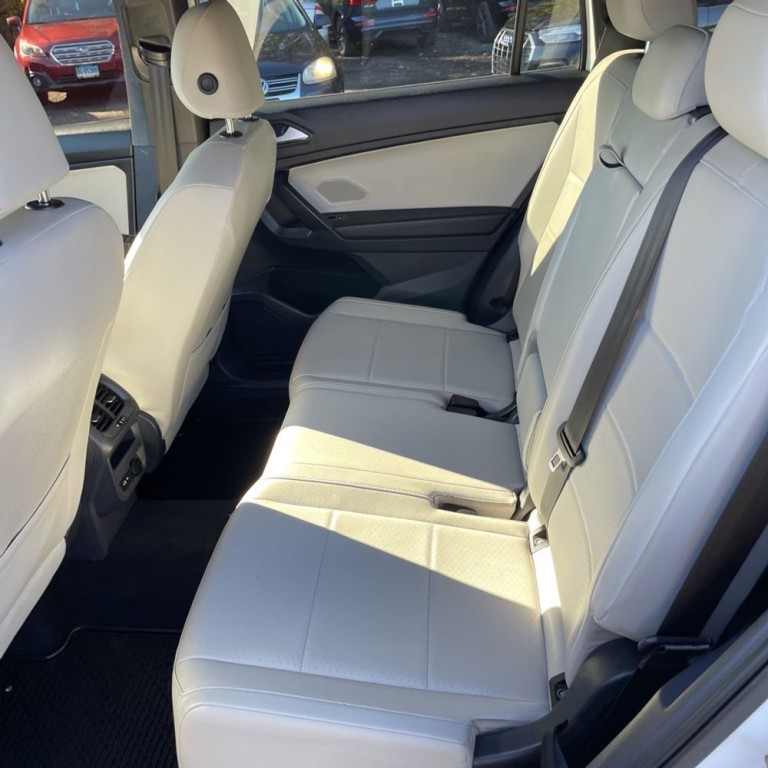 2021 Volkswagen Tiguan Image 18
