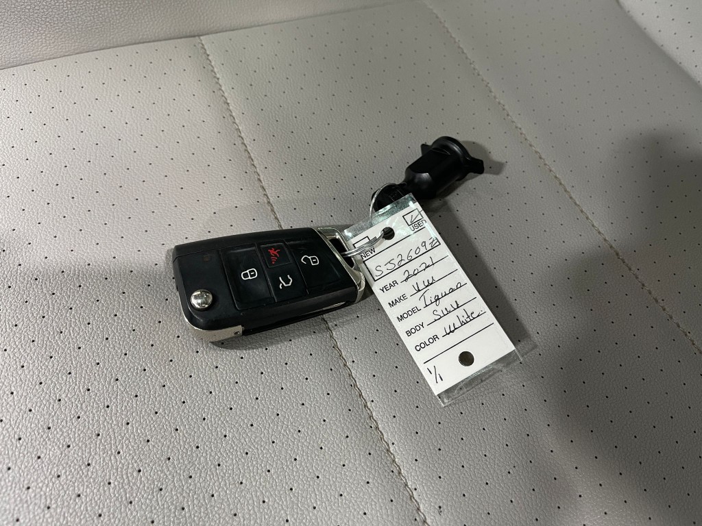 2021 Volkswagen Tiguan Image 36