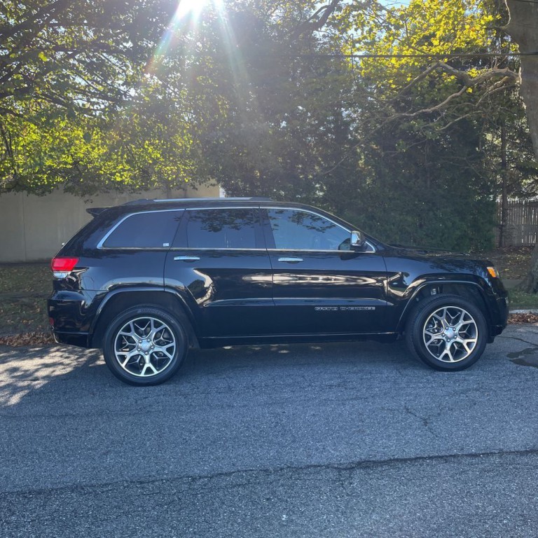 2021 Jeep Grand Cherokee Image 3