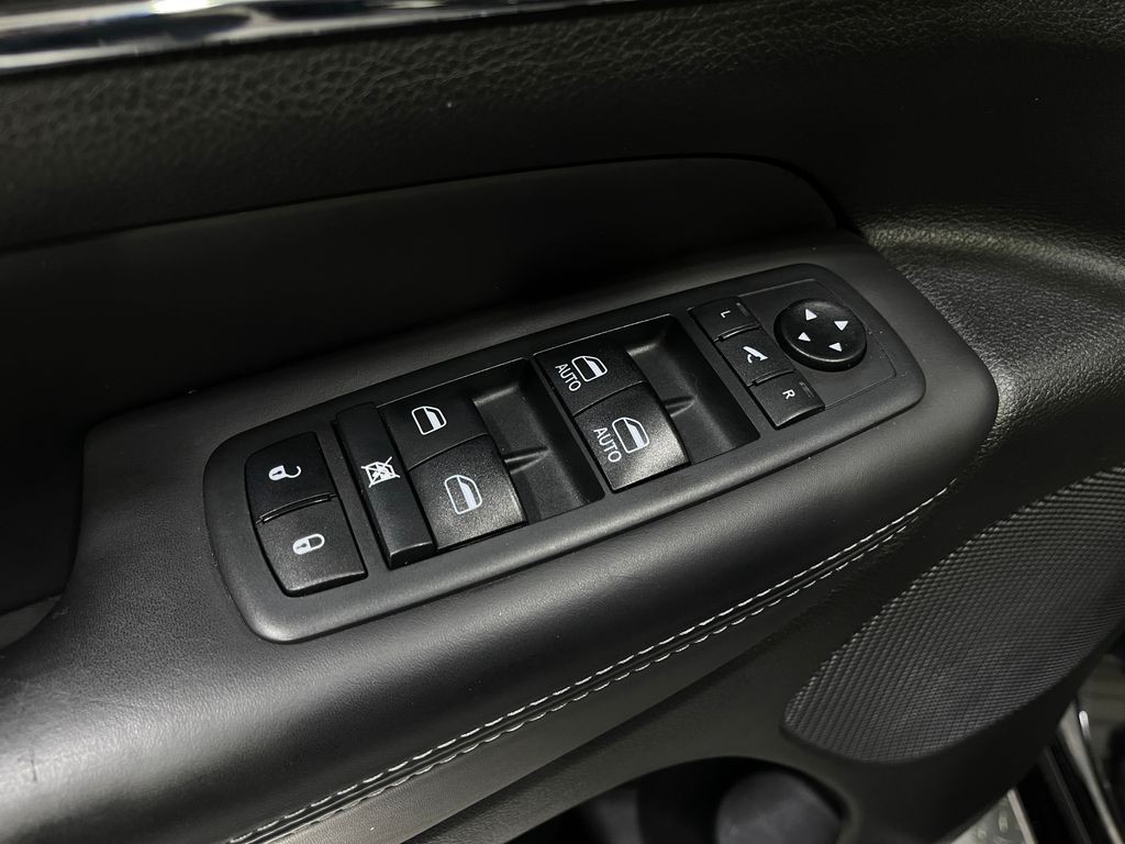 2021 Jeep Grand Cherokee Image 17