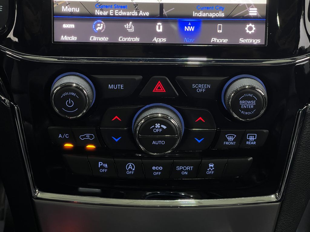 2021 Jeep Grand Cherokee Image 26