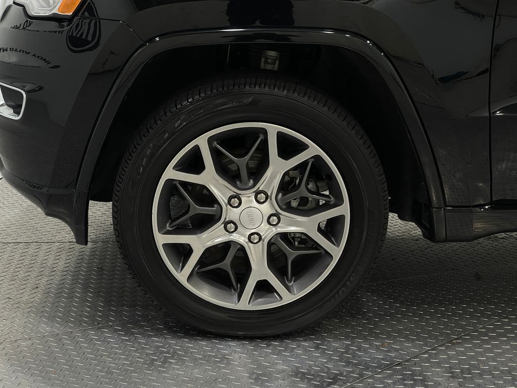 2021 Jeep Grand Cherokee Image 36