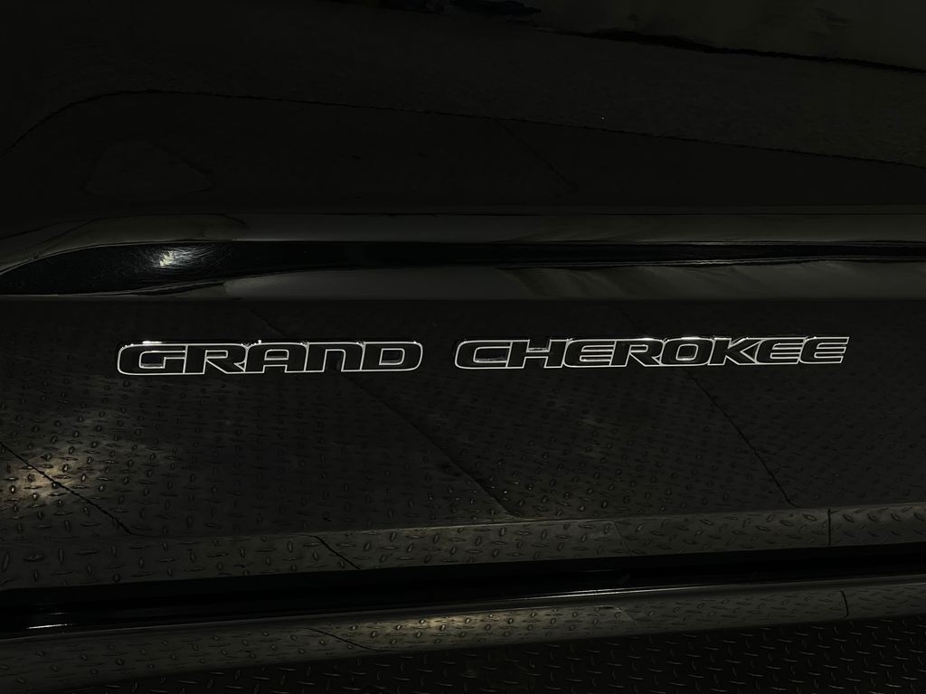 2021 Jeep Grand Cherokee Image 40