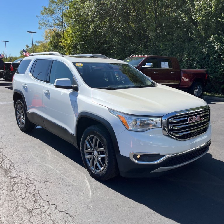 2019 GMC Acadia Image 1