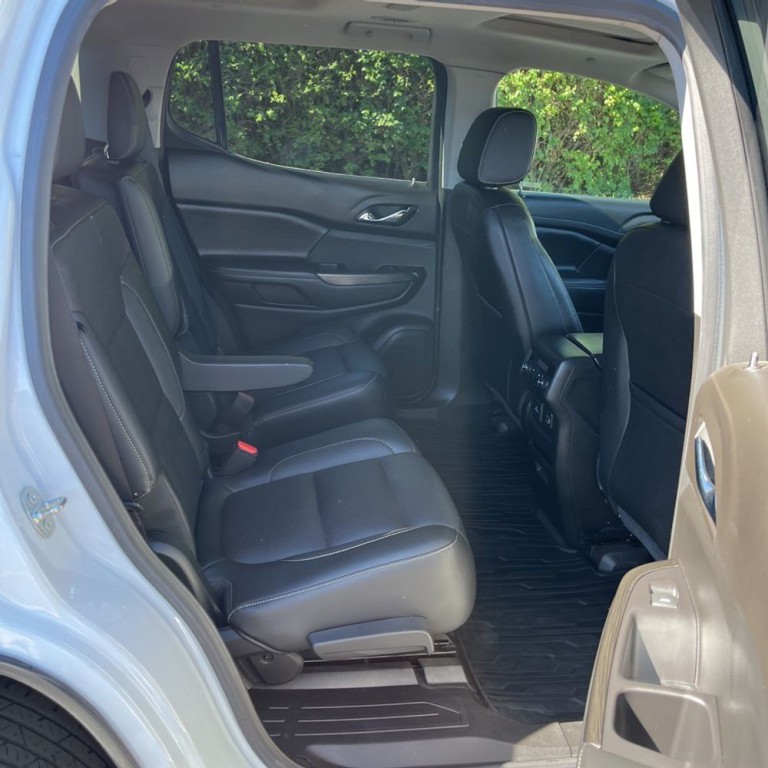 2019 GMC Acadia Image 17