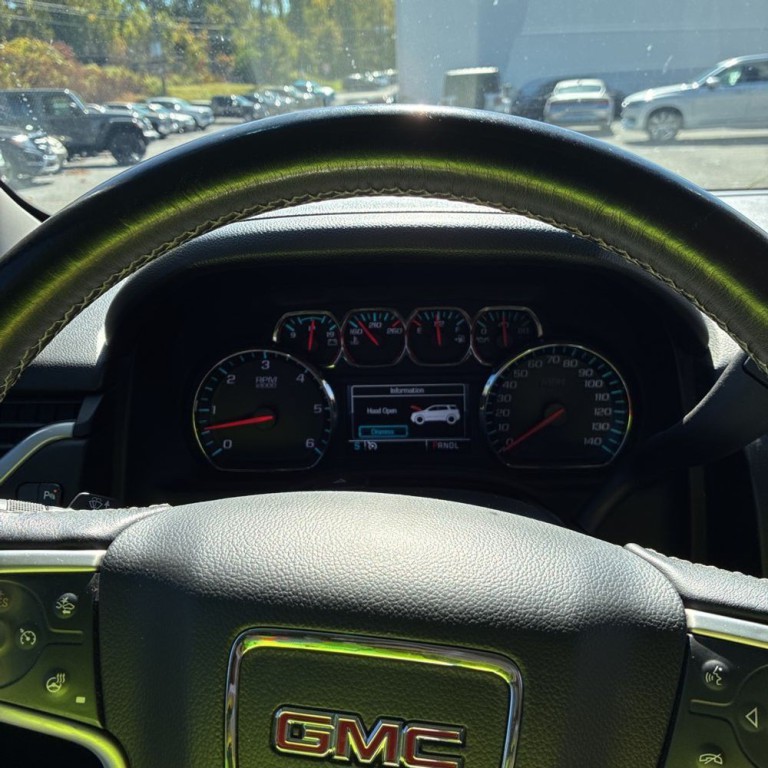2019 GMC Yukon Image 10