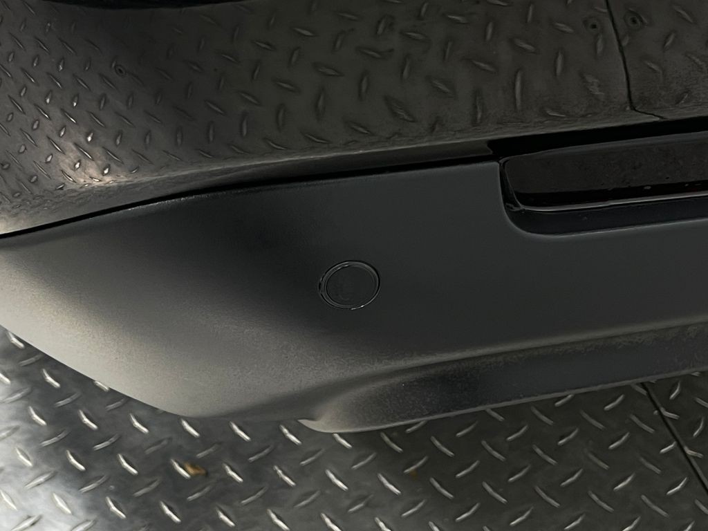 2019 Dodge Challenger Image 11