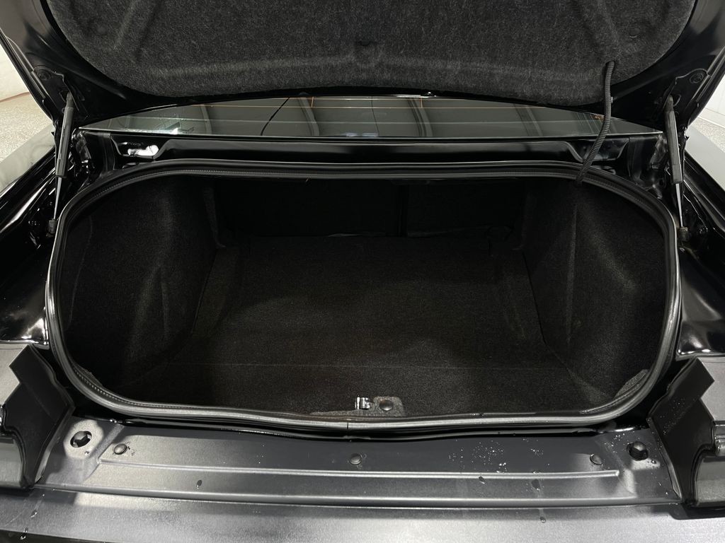 2019 Dodge Challenger Image 24