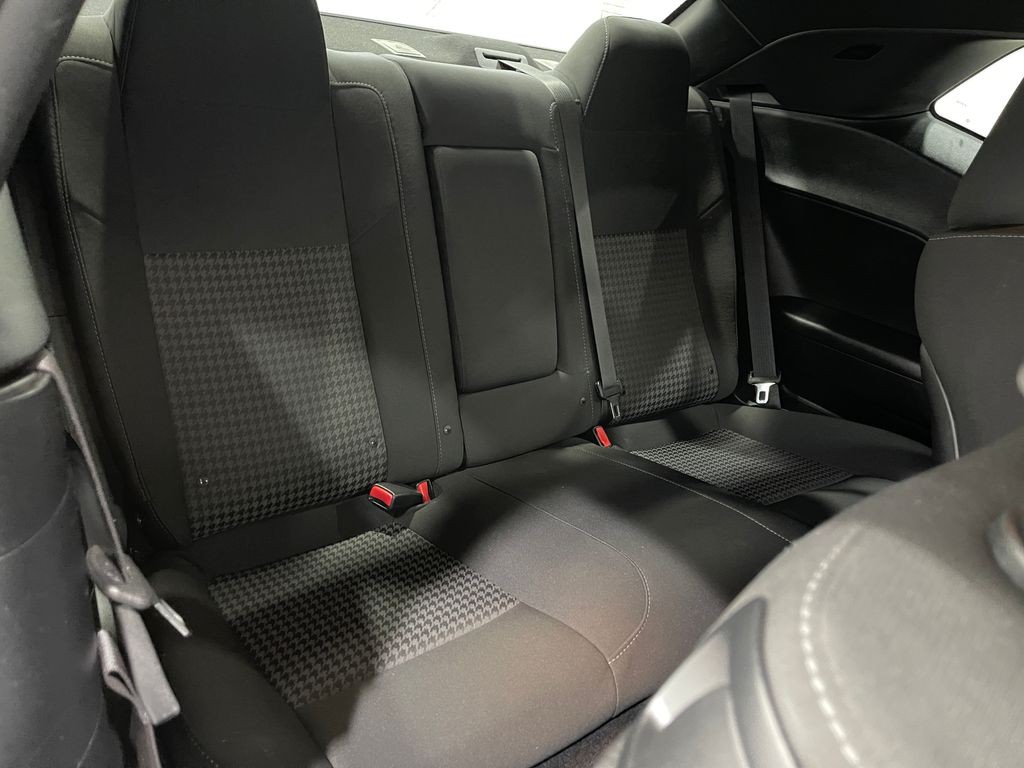 2019 Dodge Challenger Image 29