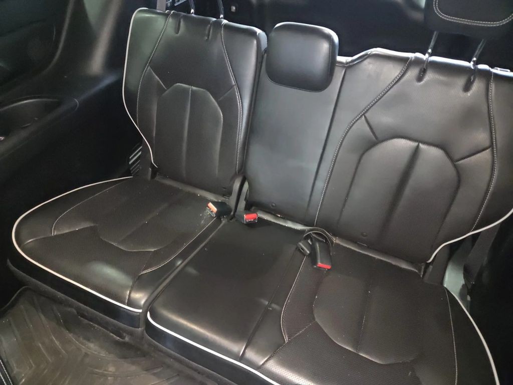 2019 Chrysler Pacifica Image 12