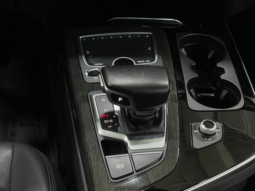 2018 Audi Q7 Image 30