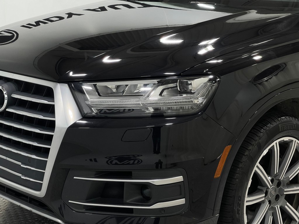 2018 Audi Q7 Image 36