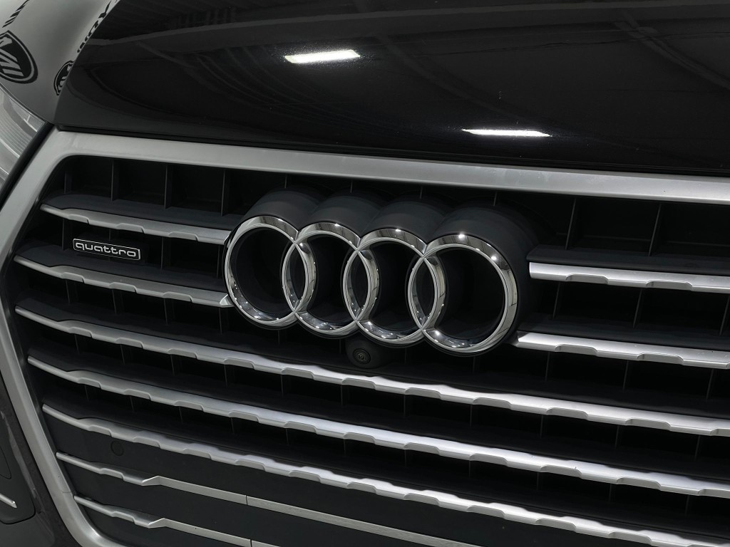 2018 Audi Q7 Image 41