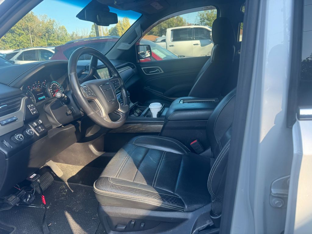 2018 GMC Yukon Image 5