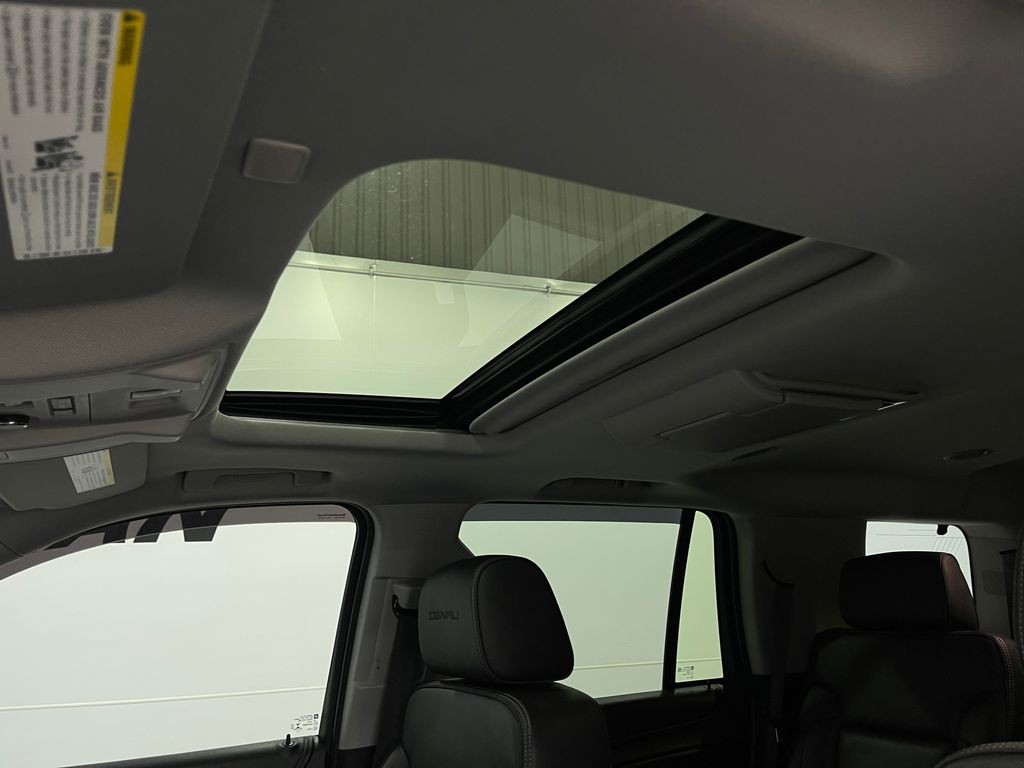 2018 GMC Yukon Image 13