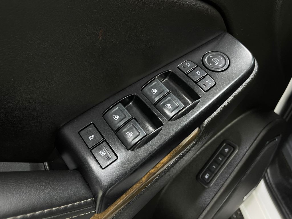 2018 GMC Yukon Image 18