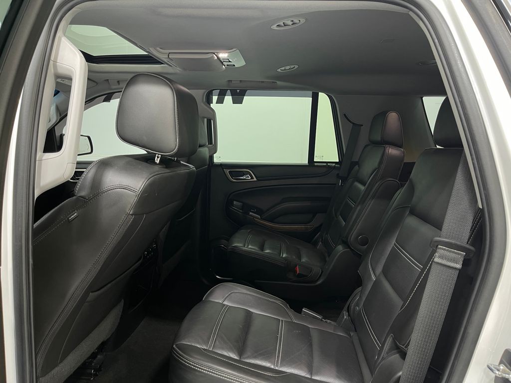2018 GMC Yukon Image 32