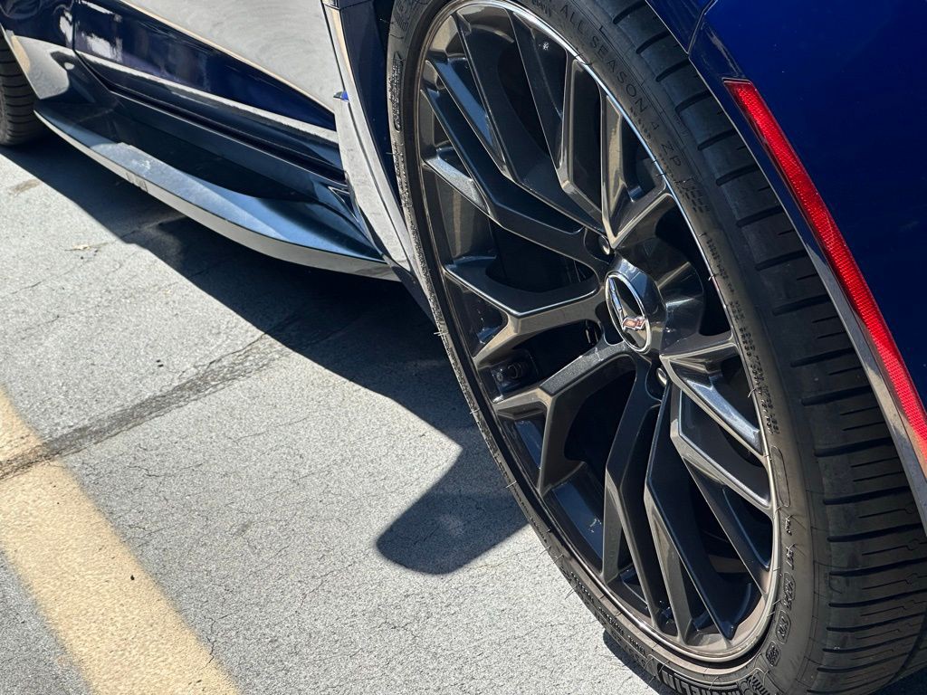 2018 Chevrolet Corvette Image 11