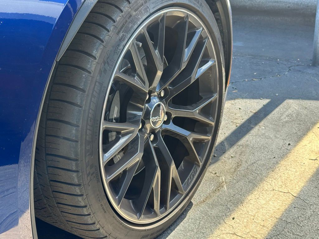 2018 Chevrolet Corvette Image 13
