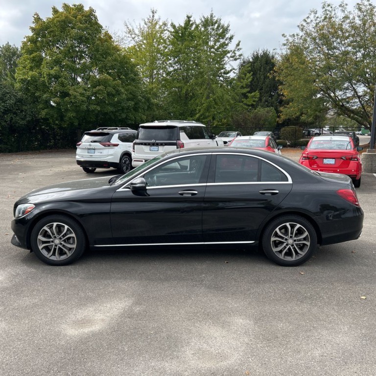 2017 Mercedes-Benz C-Class Image 4