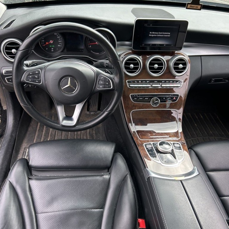 2017 Mercedes-Benz C-Class Image 9