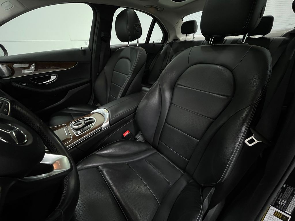 2017 Mercedes-Benz C-Class Image 13
