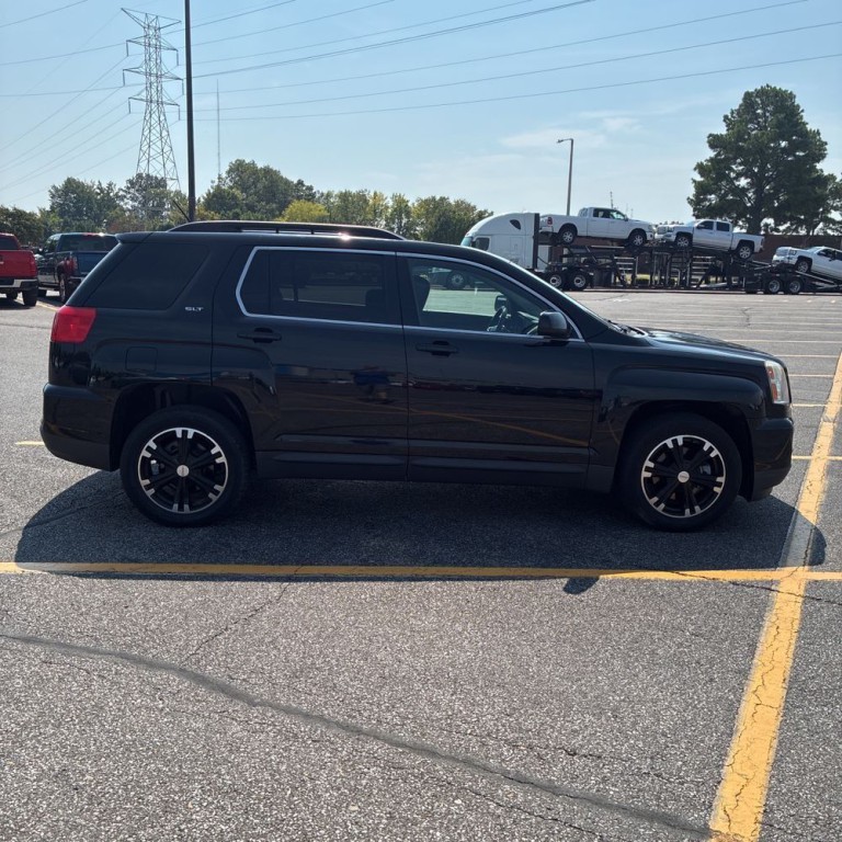 2017 GMC Terrain Image 4