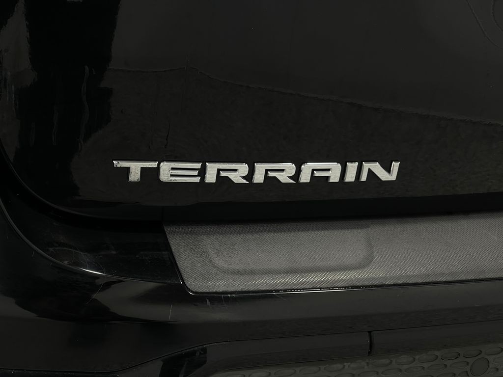 2017 GMC Terrain Image 38