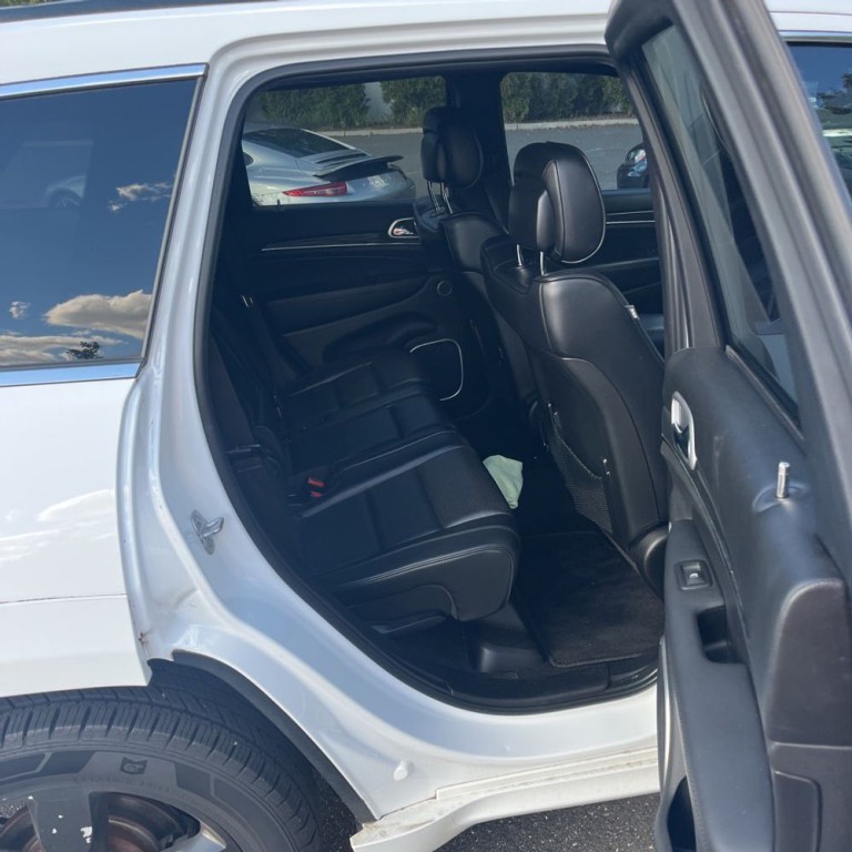 2015 Jeep Grand Cherokee Image 15